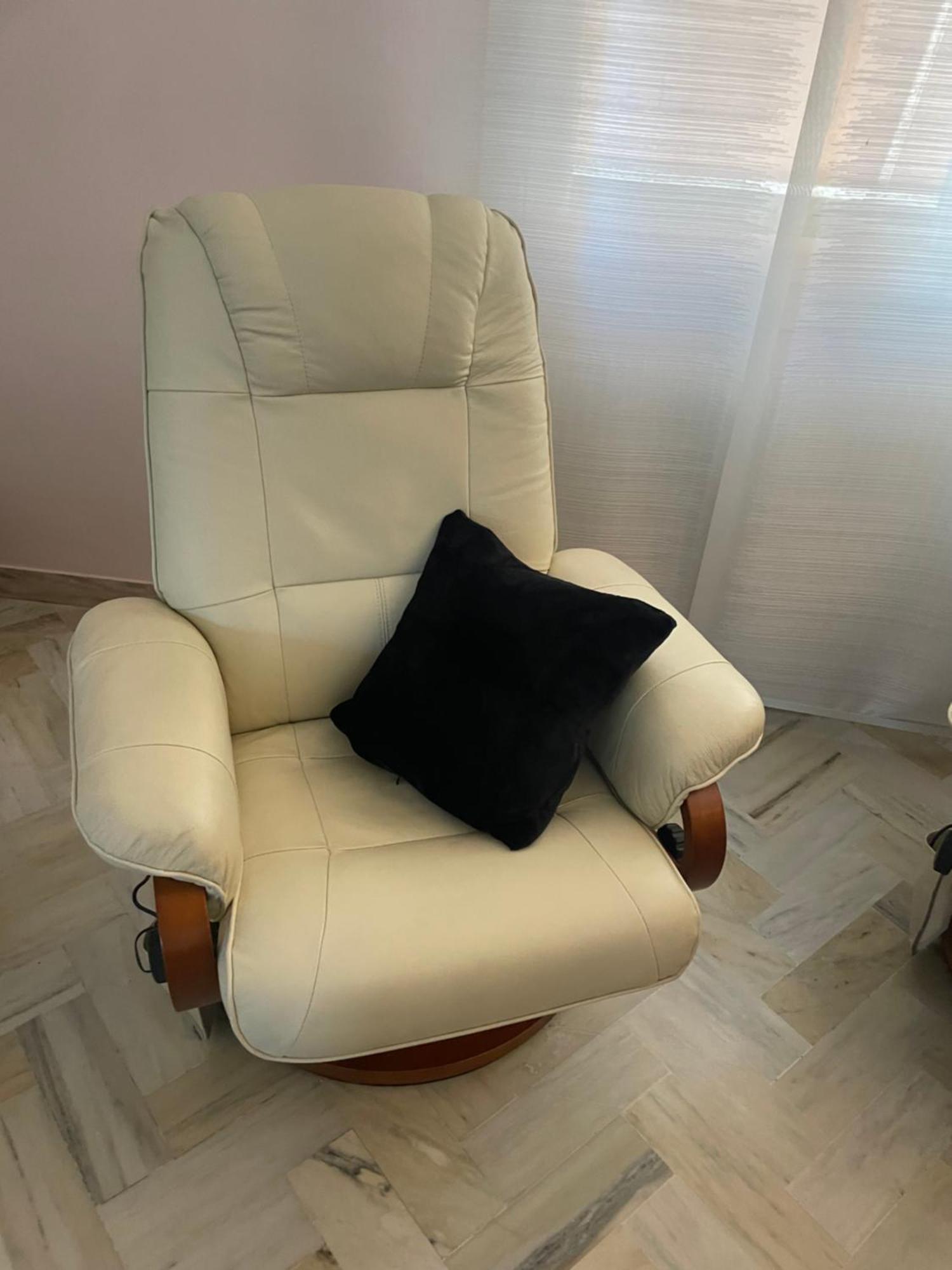 Standing De 88 M2, Grand Jardin, Wifi, Clim, Netflix, La Suzanna Hébergement de vacances *