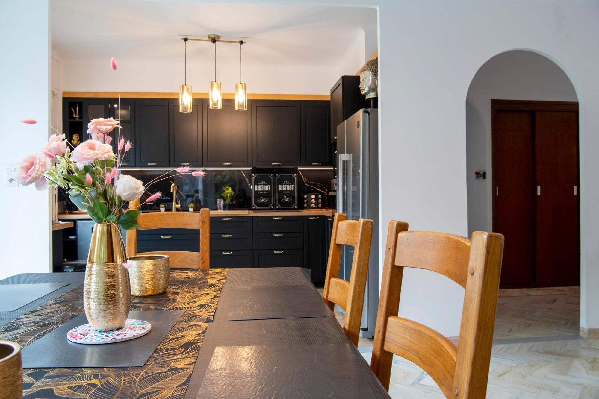 Standing De 88 M2, Grand Jardin, Wifi, Clim, Netflix, La Suzanna Hébergement de vacances Hyères